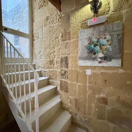 Daner Ta' Pantu House * Kerċem