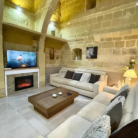 Daner Ta' Pantu House Prázdninový dům *