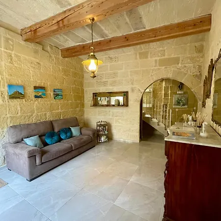 Daner Ta' Pantu House Hébergement de vacances *